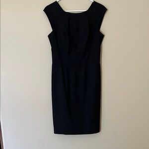 Black Sleeveless Sheath Dress